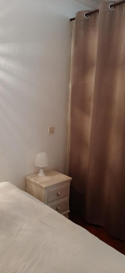Appartement Calme A Deux Pas De La Mer Saintes-Maries-de-la-Mer Kültér fotó